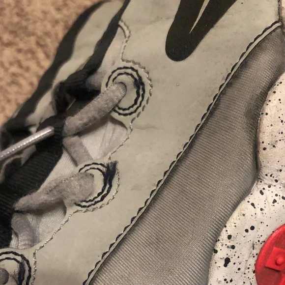 Nike Future Field Kids' cleats in Light Smoke Grey and Black size 5Y - Picture 4 of 6